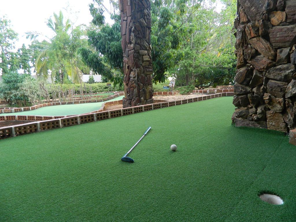 Fantasy Golf Resort Devanahalli Exterior foto
